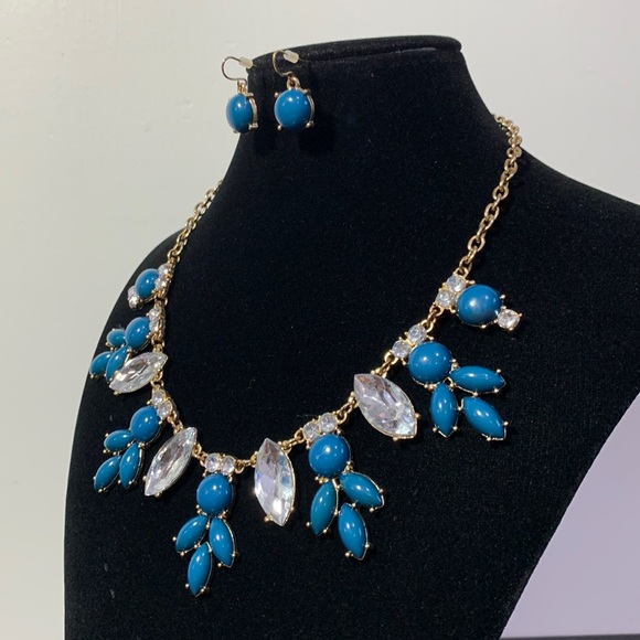 CHARMING CHARLIE teal and rhinestone set - Picture 3 of 7